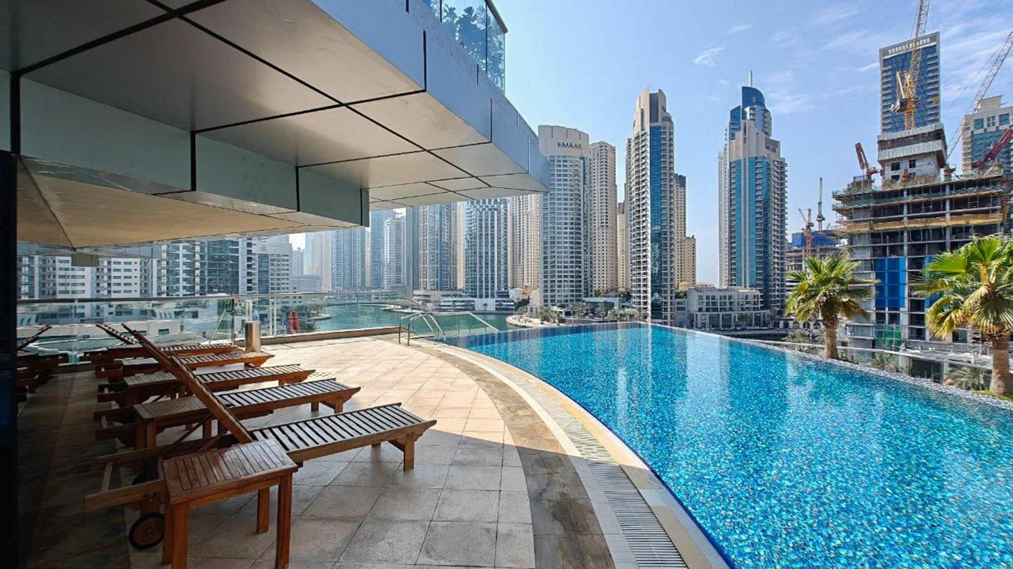 Serene 1-Bedroom Retreat In Dubai Marina Exterior photo