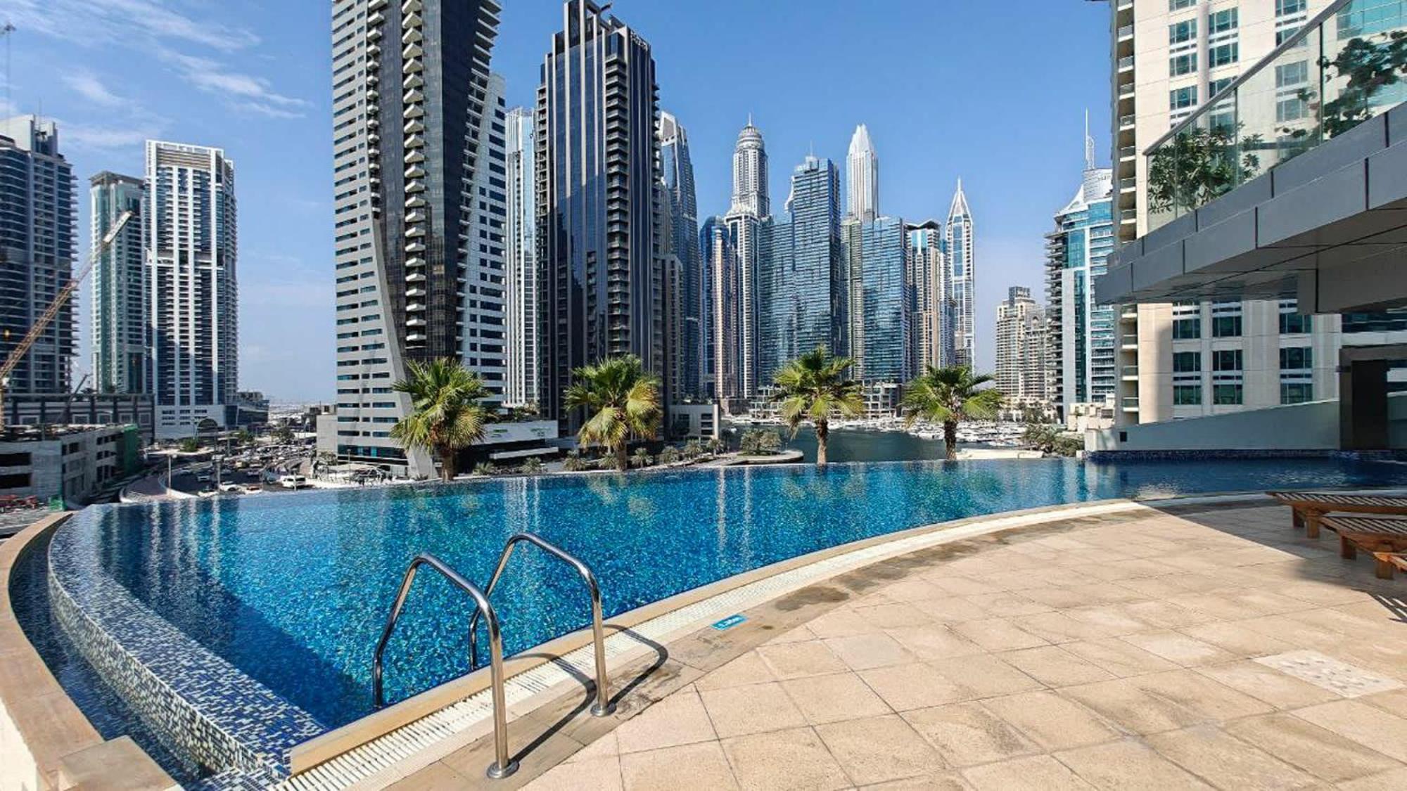 Serene 1-Bedroom Retreat In Dubai Marina Exterior photo