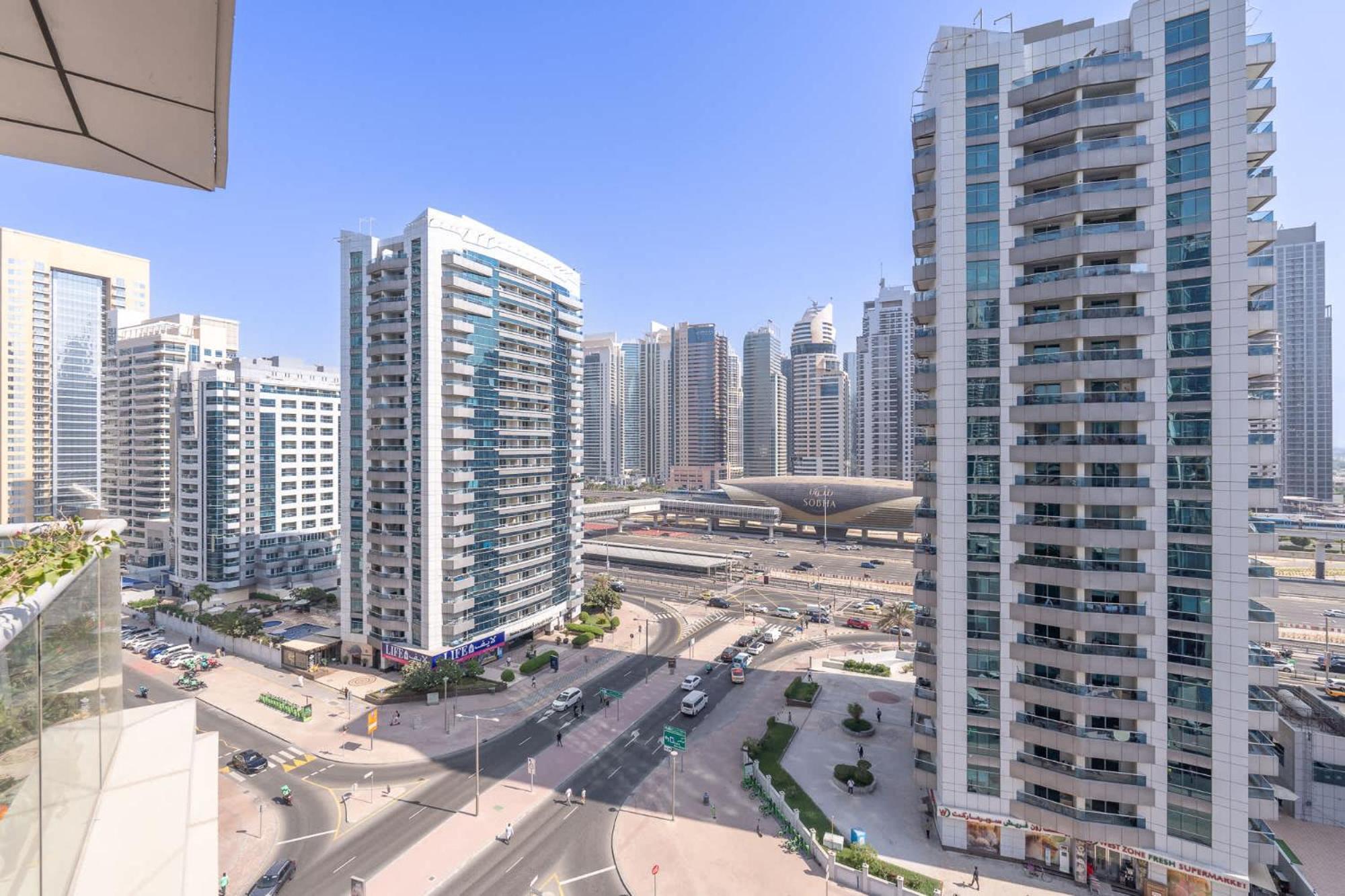 Serene 1-Bedroom Retreat In Dubai Marina Exterior photo