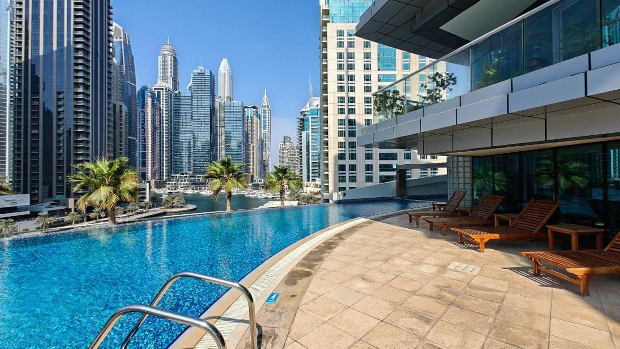 Serene 1-Bedroom Retreat In Dubai Marina Exterior photo